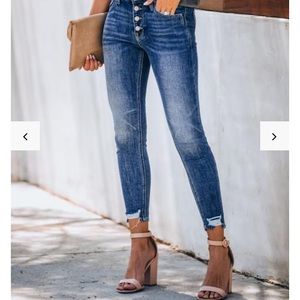 KanCan Trending High Rise Button Skinny | Sz 27/7